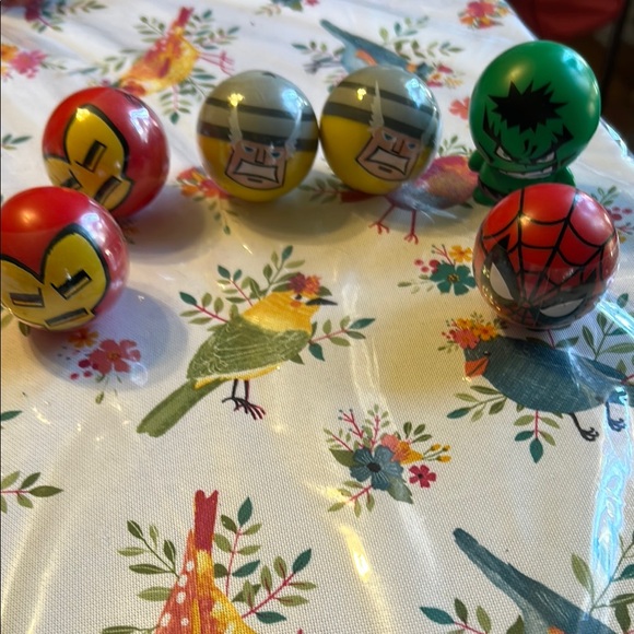 Marvel Other - Marvel 2009 Marvel Heroes Buildable Figurines Bundle of Six (6) Hulk Spider-Man